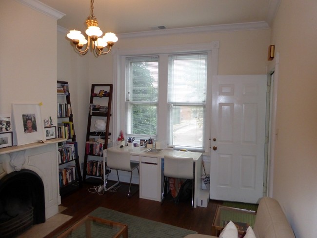 Building Photo - 2115 Newport Pl NW