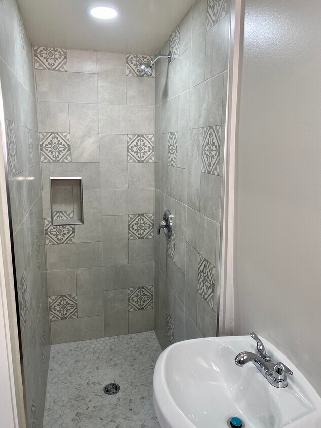 4410 Radium Dr Unit B, Los Angeles, CA 90032 Apartments in Los