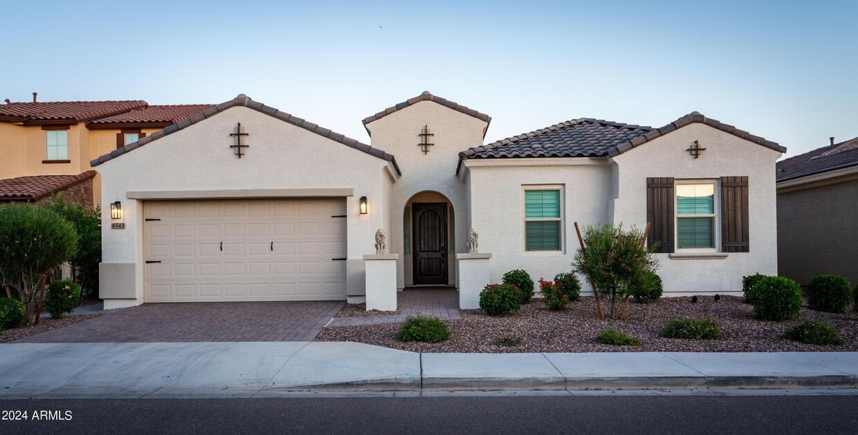 Primary Photo - 8543 W Palo Verde Dr