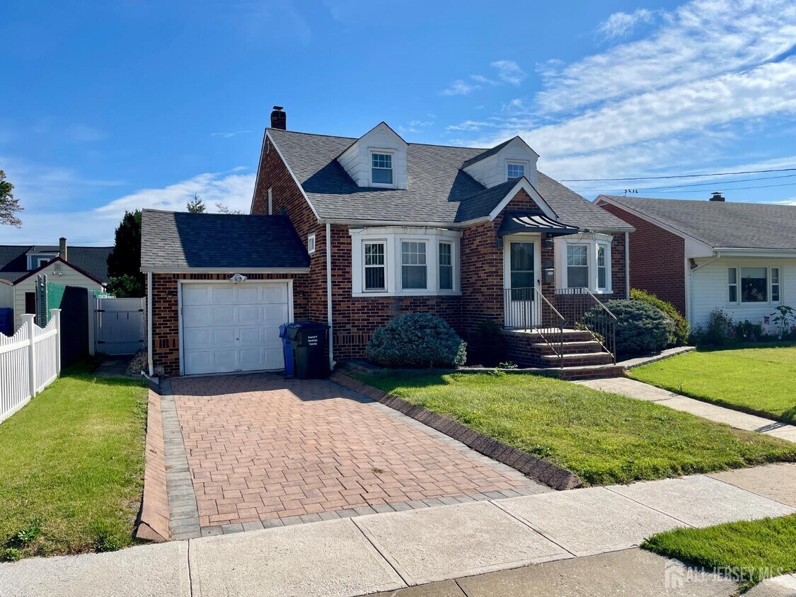 Primary Photo - 326 Desota Ave