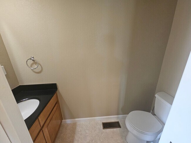 Foto del edificio - Charming Townhouse In Middletown