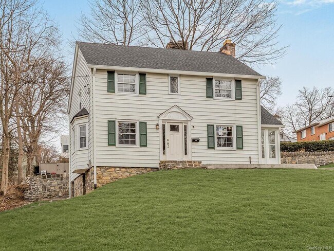 Building Photo - 28 Marwood Ln