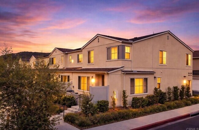 Foto del edificio - 359 Sweet Pl