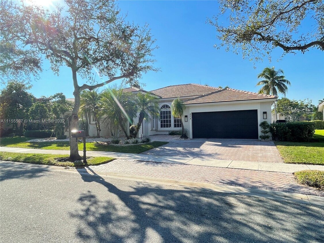 273 Landings Blvd, Weston, FL 33327 House Rental in Weston, FL