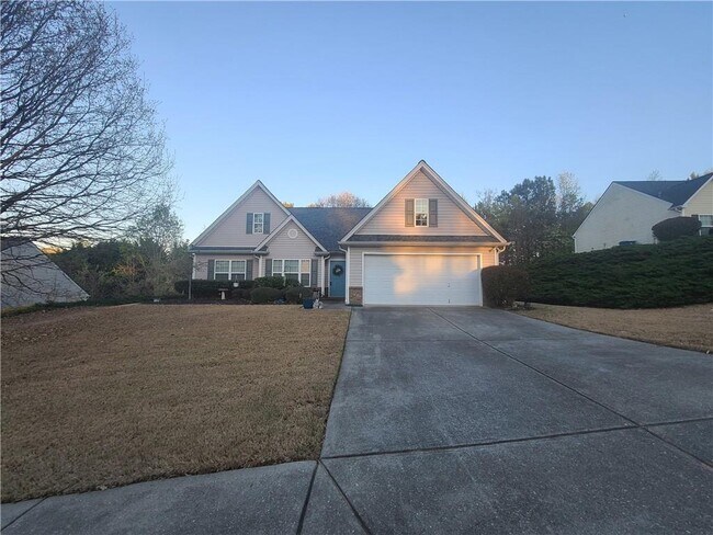 Foto del edificio - 2547 Weycroft Cir NE