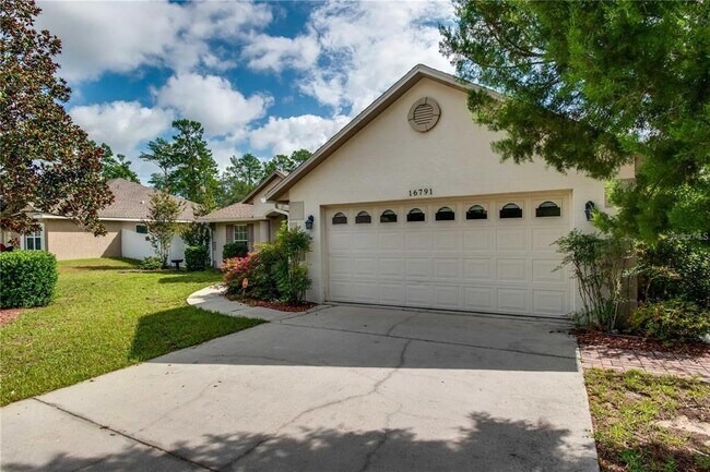 Foto del edificio - 16791 SW 30th Avenue Rd