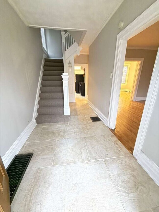 Foto del edificio - 3 Bedrooms 1 bath home for RENT!