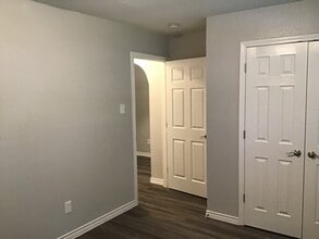 Building Photo - 5010 Chase Mountain Dr