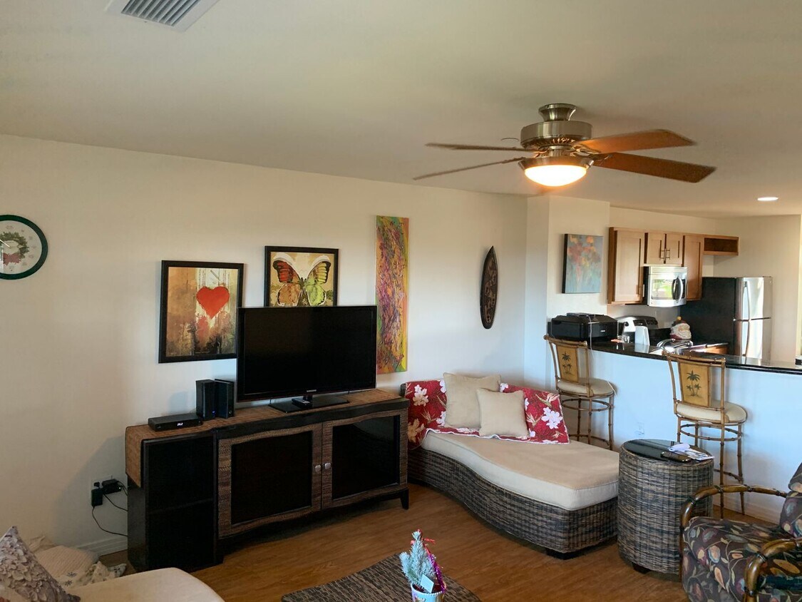 Foto principal - Pet Friendly, Breakers Studio w/ AC & WD, ...