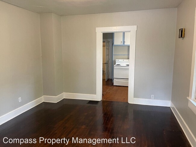Building Photo - 3 br, 1 bath House - 1009 Chestnut Street