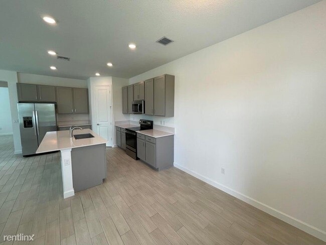 Building Photo - 3 br, 2.5 bath House - 4906 Navali Dr