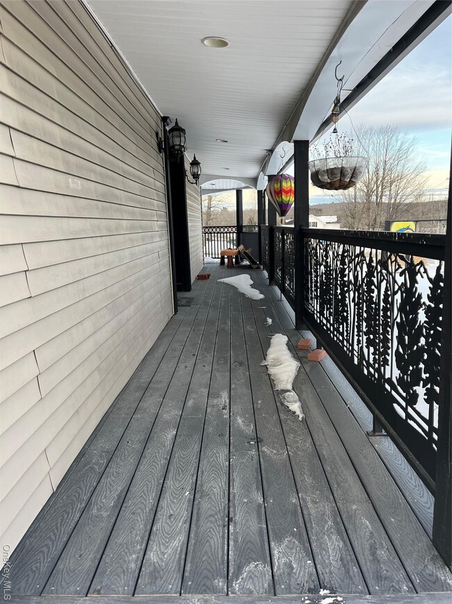 Building Photo - 40 Katrina Falls Rd