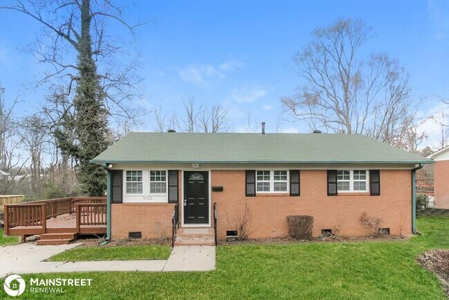 Building Photo - 5021 CURTISWOOD DR, CHARLOTTE, NC 28213
