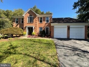 Building Photo - 9821 Days Farm Dr