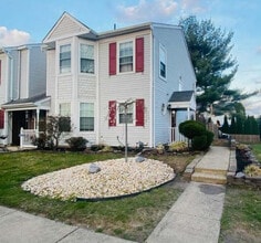 Building Photo - 22 Van Horn Pl