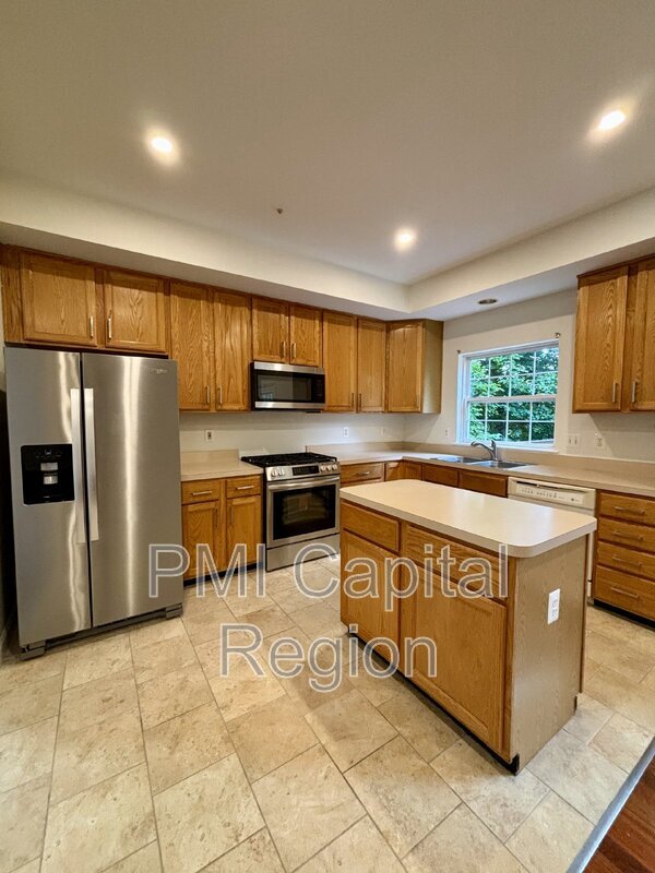 Foto del edificio - 20800 Mountain Lake Terrace
