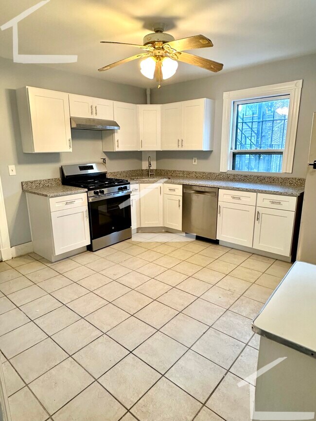 Foto del edificio - 16 Quint Ave