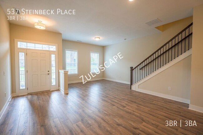 Foto del edificio - 537 Steinbeck Pl