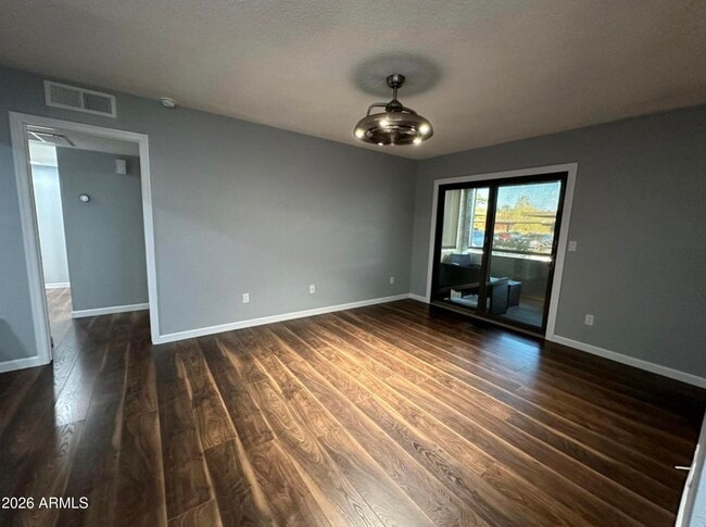Building Photo - 10610 S 48th St