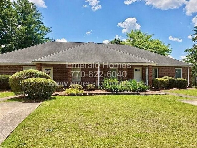 Cozy 3 bedroom 2 bath ranch duplex! - Cozy 3 bedroom 2 bath ranch duplex! House