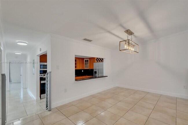 Building Photo - 7434 SW 106th Pl