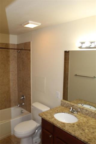 Foto del edificio - 502 Bellevue Ln