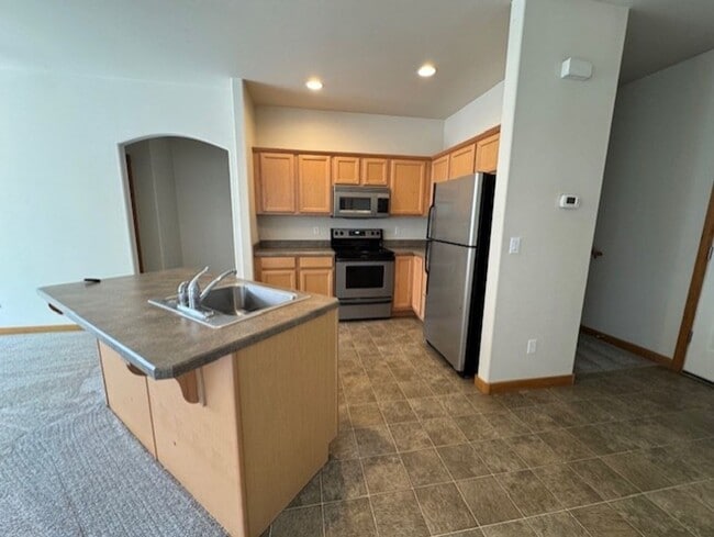 Building Photo - no20890