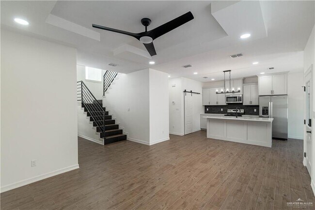 Foto del edificio - 5508 N Crown Point