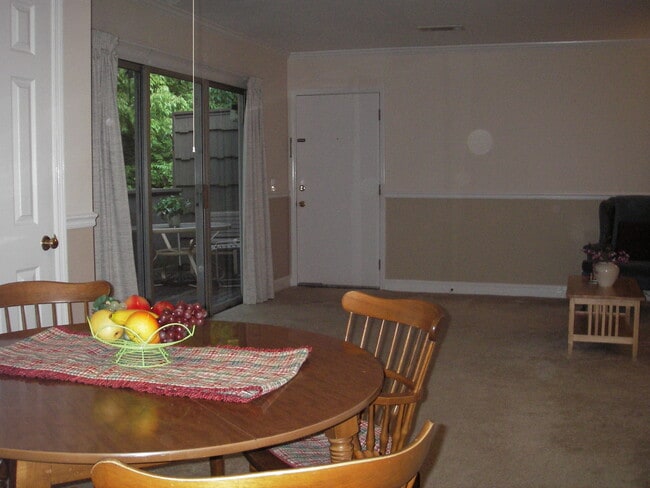 Dining room - 763 Houston Mill Rd NE
