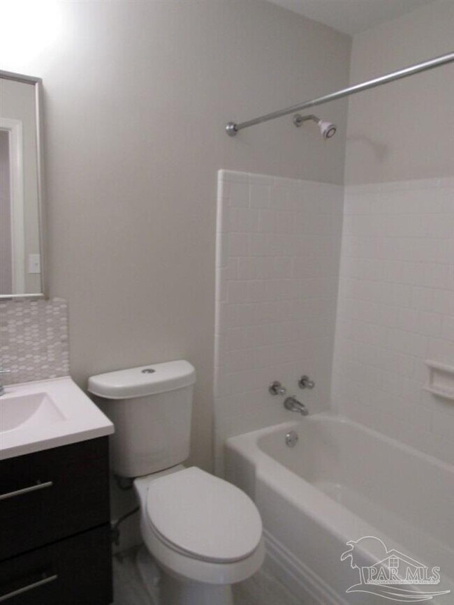 5418 Thornhill Rd, Pensacola, FL 32503 House Rental in Pensacola, FL