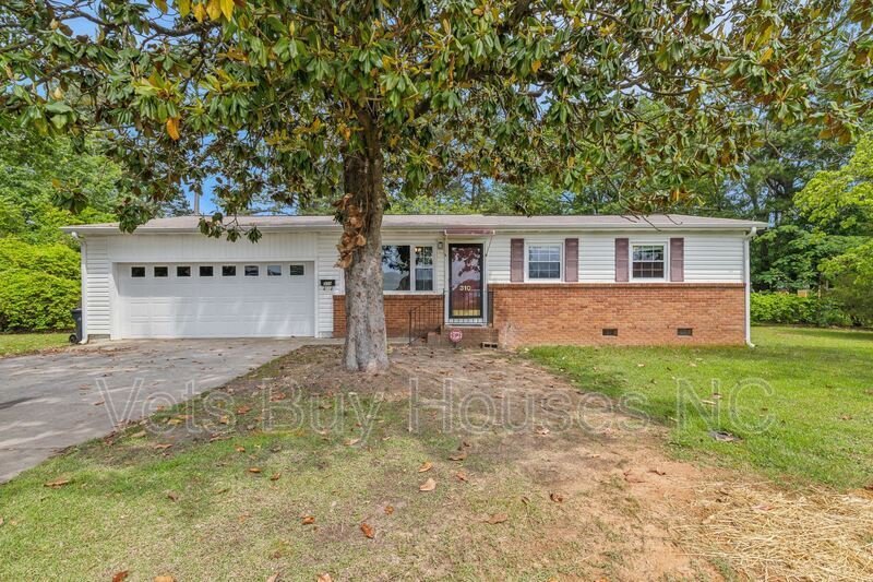 310 Bethune Ave, Raeford, NC 28376 - House Rental in Raeford, NC ...