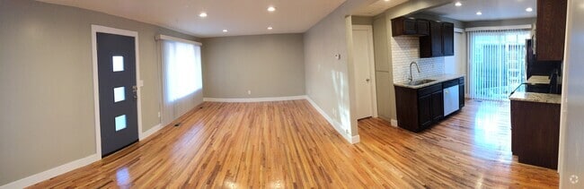 Building Photo - 664 E Ramona Ave