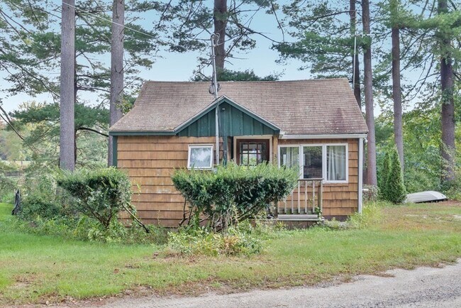 Building Photo - 31 S Buffumville Shore Rd