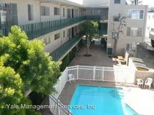 Foto del edificio - 13947 Oxnard St