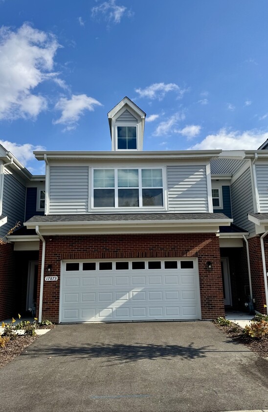 Primary Photo - 17873 Argos Ct