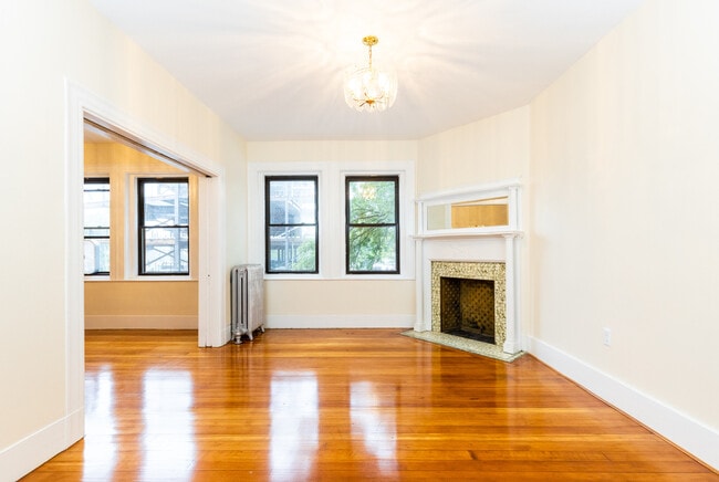 Building Photo - 111 Cypress St