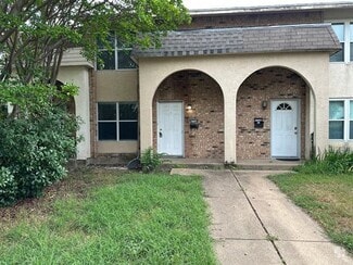 Building Photo - 2724 Patricia Ln