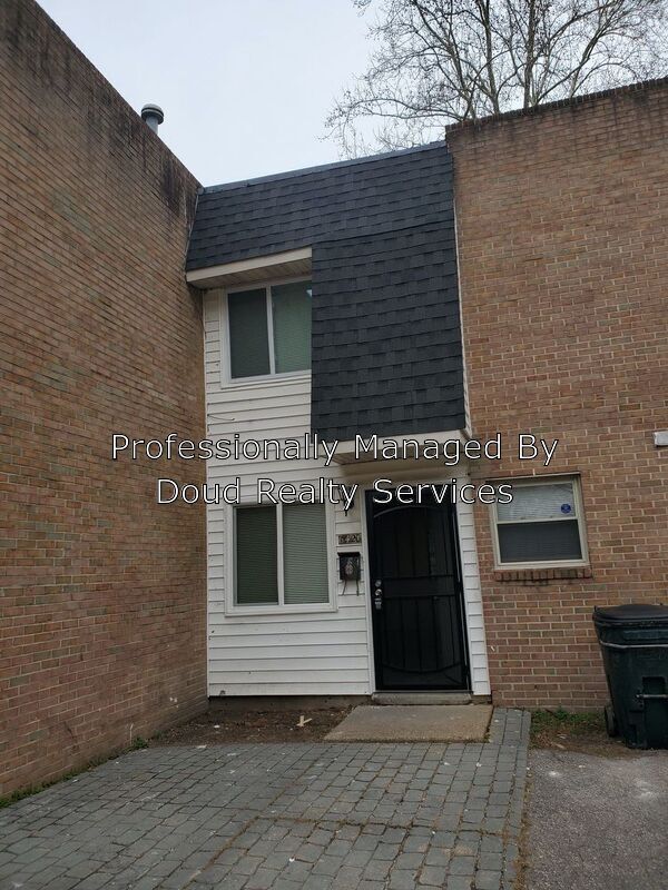 Foto del edificio - 6420 Faraday Ct