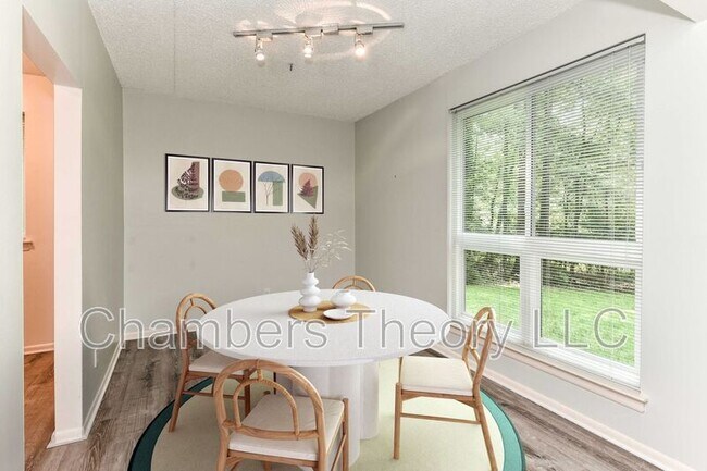 Building Photo - 11831 Shire Ct