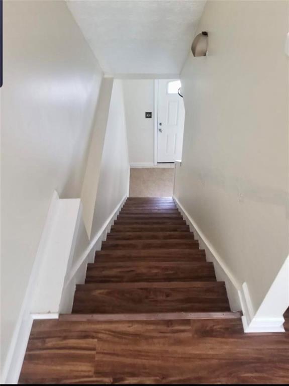 1704 Barrington Overlook, Marietta, GA 30066 Townhome Rentals in