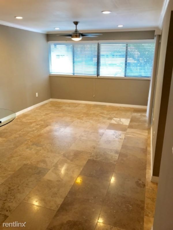 Foto del edificio - 775 Village Lake Terrace