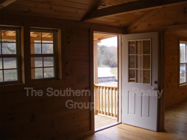 Building Photo - 759 Co Rd 181