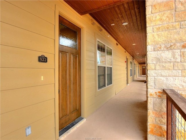 Building Photo - 3208 Casita Ct