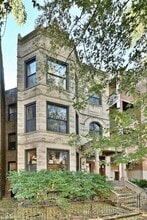 Building Photo - 911 W Dakin St