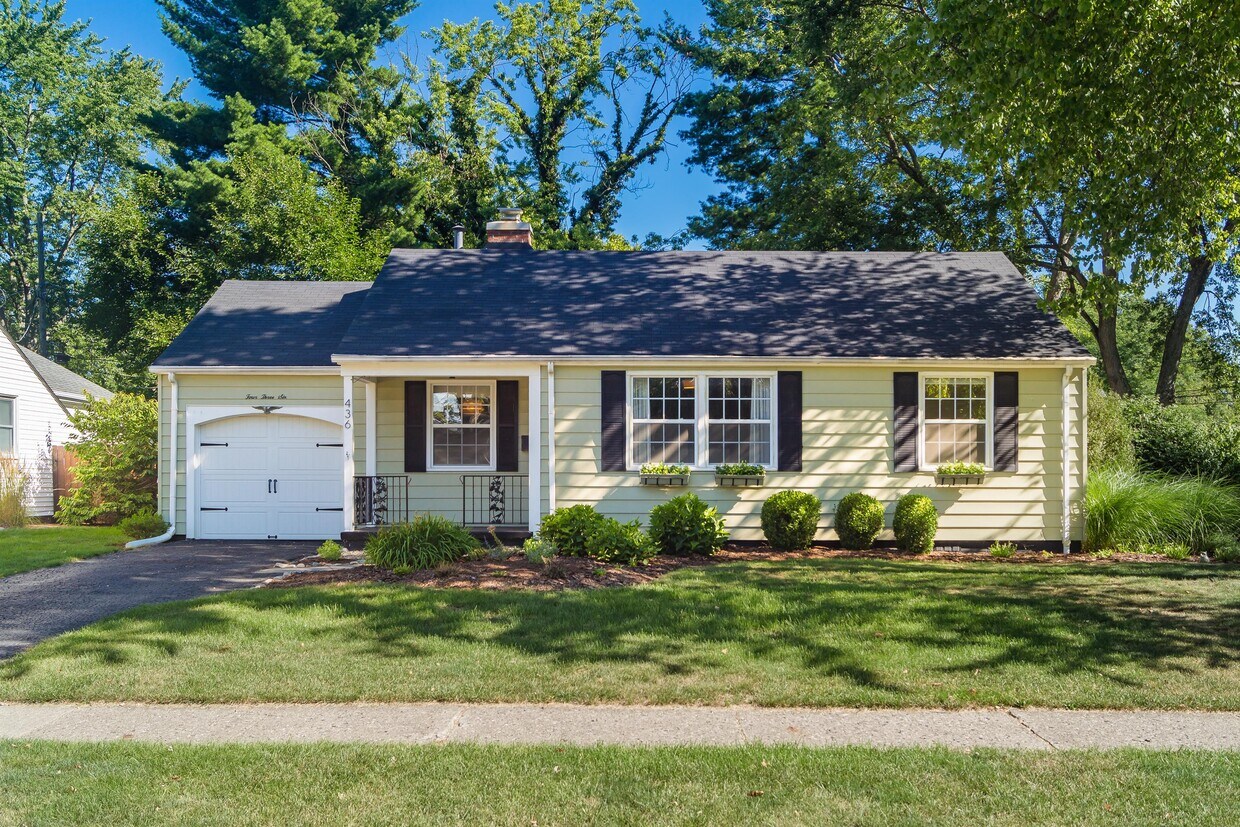 Primary Photo - 436 S Selby Blvd