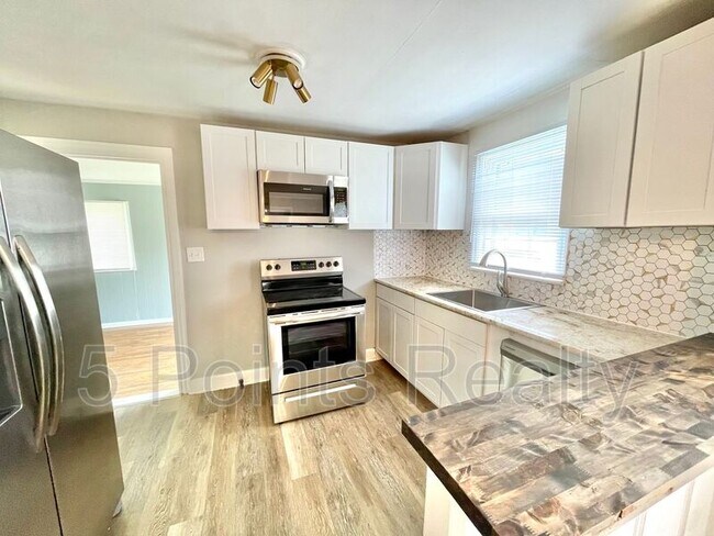 Foto del edificio - 517 Wesley Ave