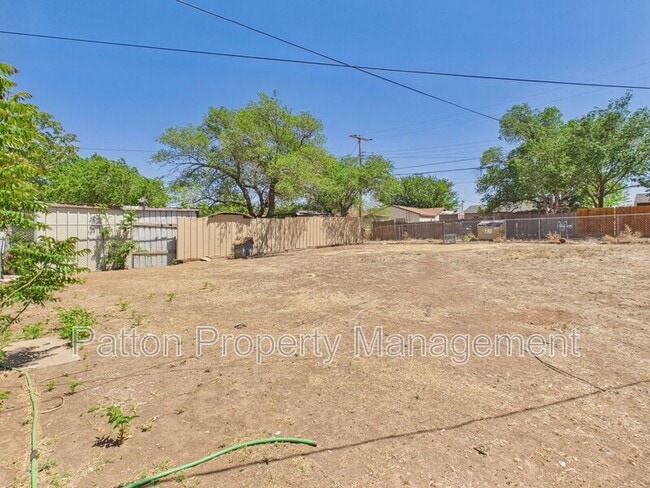 Foto del edificio - 3810 Mesa Verde Dr