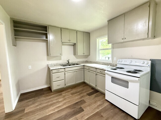 Foto del edificio - 24 Cason St