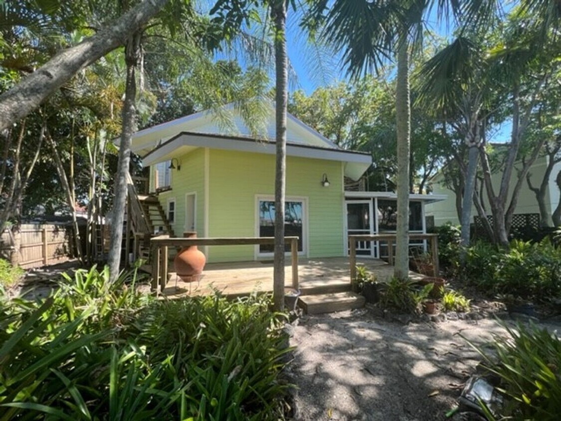 Primary Photo - 275 LANDINGS ROAD IN MELBOURNE BEACH
