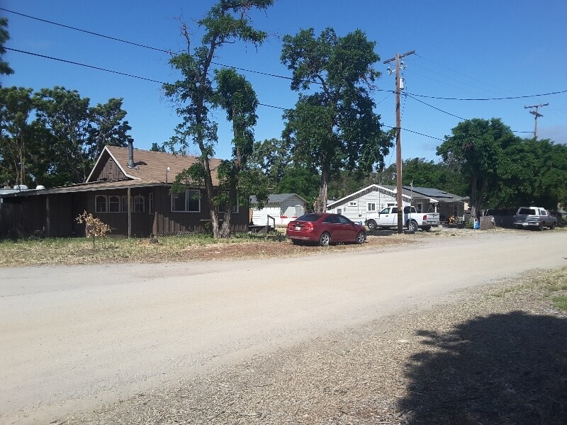Foto del edificio - 5209 Swayze Rd